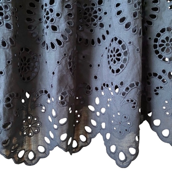 Zara embroidered eyelet cotton midi dress, XS, black, ruffles, tiered skirt Chic - Picture 4 of 14